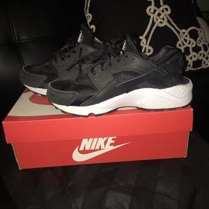 Women’s Air Nike Huarache Run